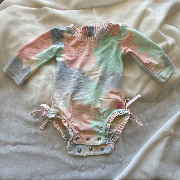 Ruffle Butts Long Sleeve one Piece Swimsuit Floral Pastel Size 3-6 months - Picture 1 of 3